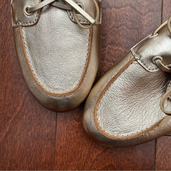 Aldo Women’s Preppy “Sail” Metallic Gold Leather Boat Loafer Slip-Ons, Size 10 - Picture 7 of 14